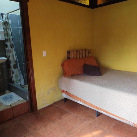 Hosteria Del Centro Santiago Atitlan Bagian luar foto