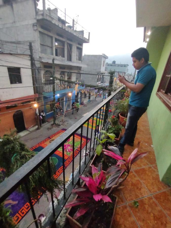 Hosteria Del Centro Santiago Atitlan Bagian luar foto