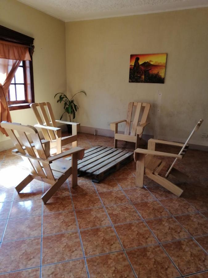 Hosteria Del Centro Santiago Atitlan Bagian luar foto